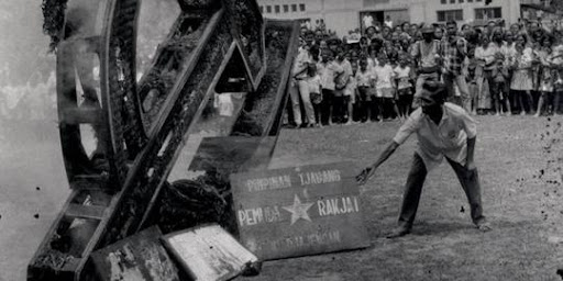 Paham komunis Solusi atau ancaman bagi masyarakat modern?