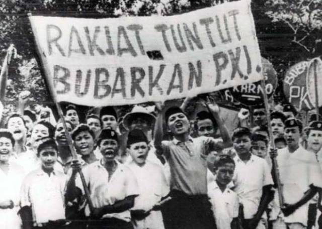 Mengapa Paham Komunis Dilarang di Indonesia: Sejarah Kelam yang Wajib Dipahami Gen Z